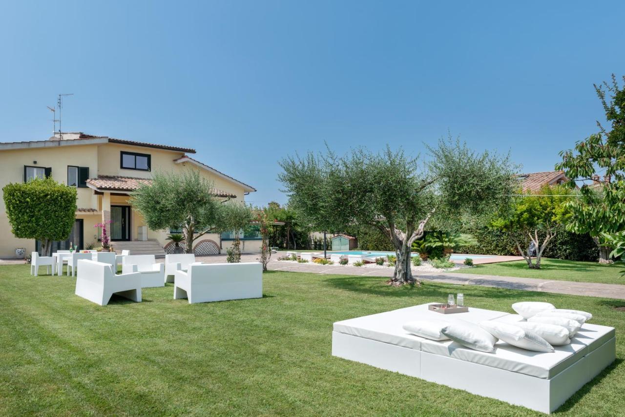 Luxury Duplex Suite With Private Pool Near Rome & Ostia Esterno foto