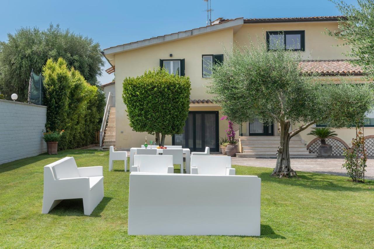 Luxury Duplex Suite With Private Pool Near Rome & Ostia Esterno foto